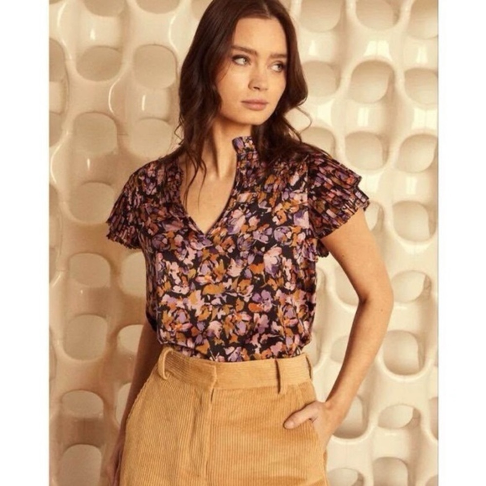 Caballero Anthropologie Floral Flutter Sleeve Blouse Size Large